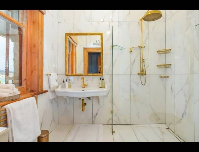5 BEDROOM HOUSE FOR SALE IN MALMESBURY RURAL